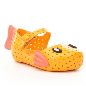 Mini Melissa Girls' Furadinha Fab BB Me Mary Jane